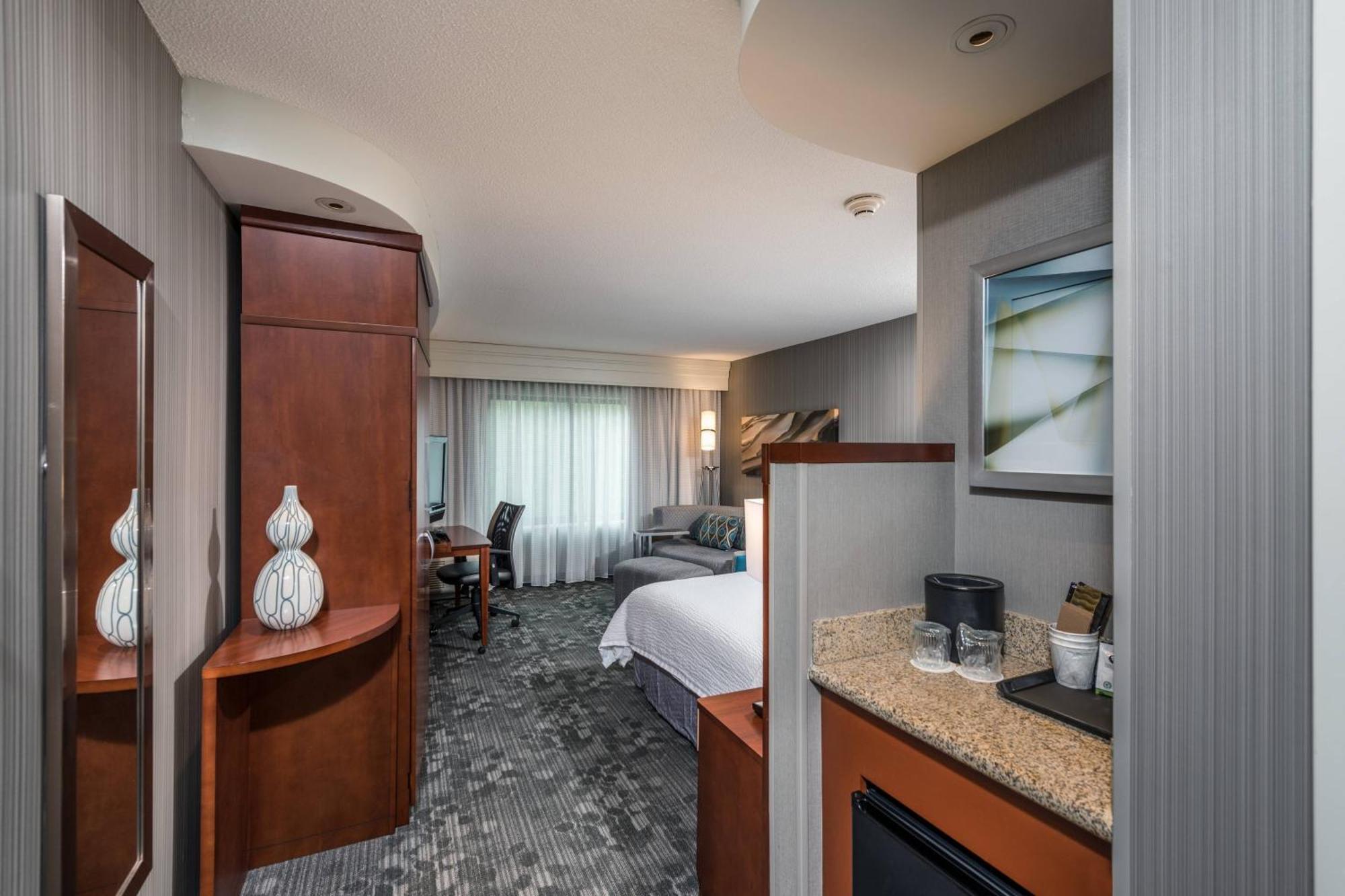 Courtyard Bangor Hotel Ngoại thất bức ảnh
